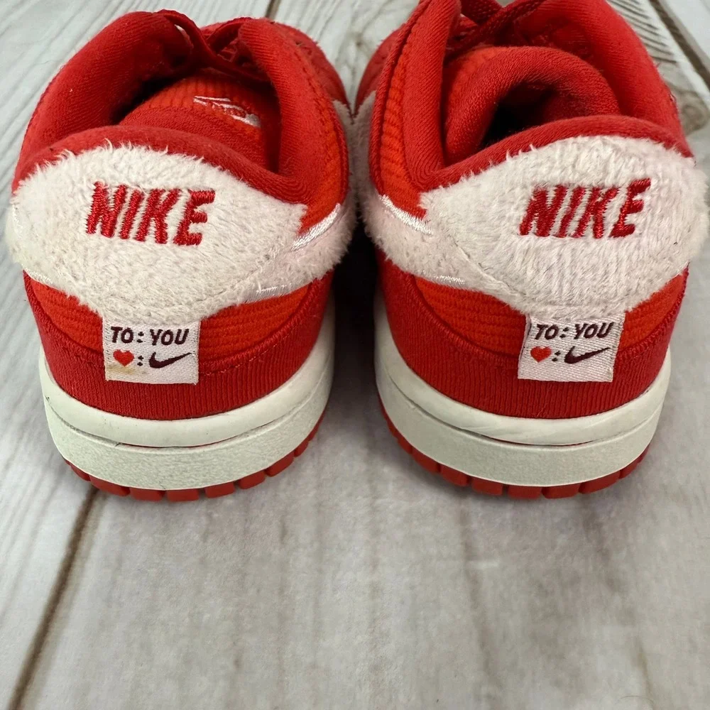 Nike Dunk Low Valentine's Day‎ Toddler Shoes Size 6C